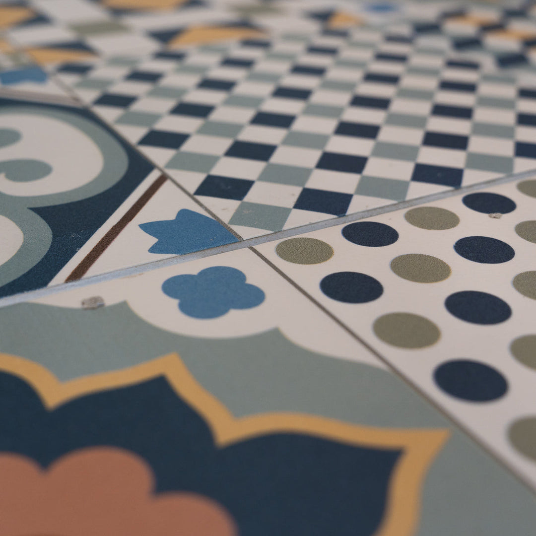 Danubio 33.3 x 33.3cm Pattern Tile - 1sqm perbox