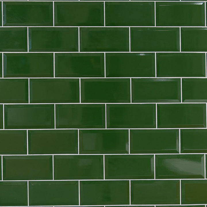 Metro Verde Bottle Green Biselado Brillo 10 x 20cm Ceramic Tile - 1sqm perbox