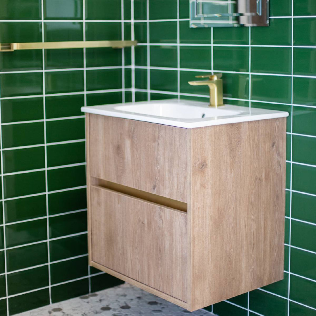 Metro Verde Bottle Green Biselado Brillo 10 x 20cm Ceramic Tile - 1sqm perbox