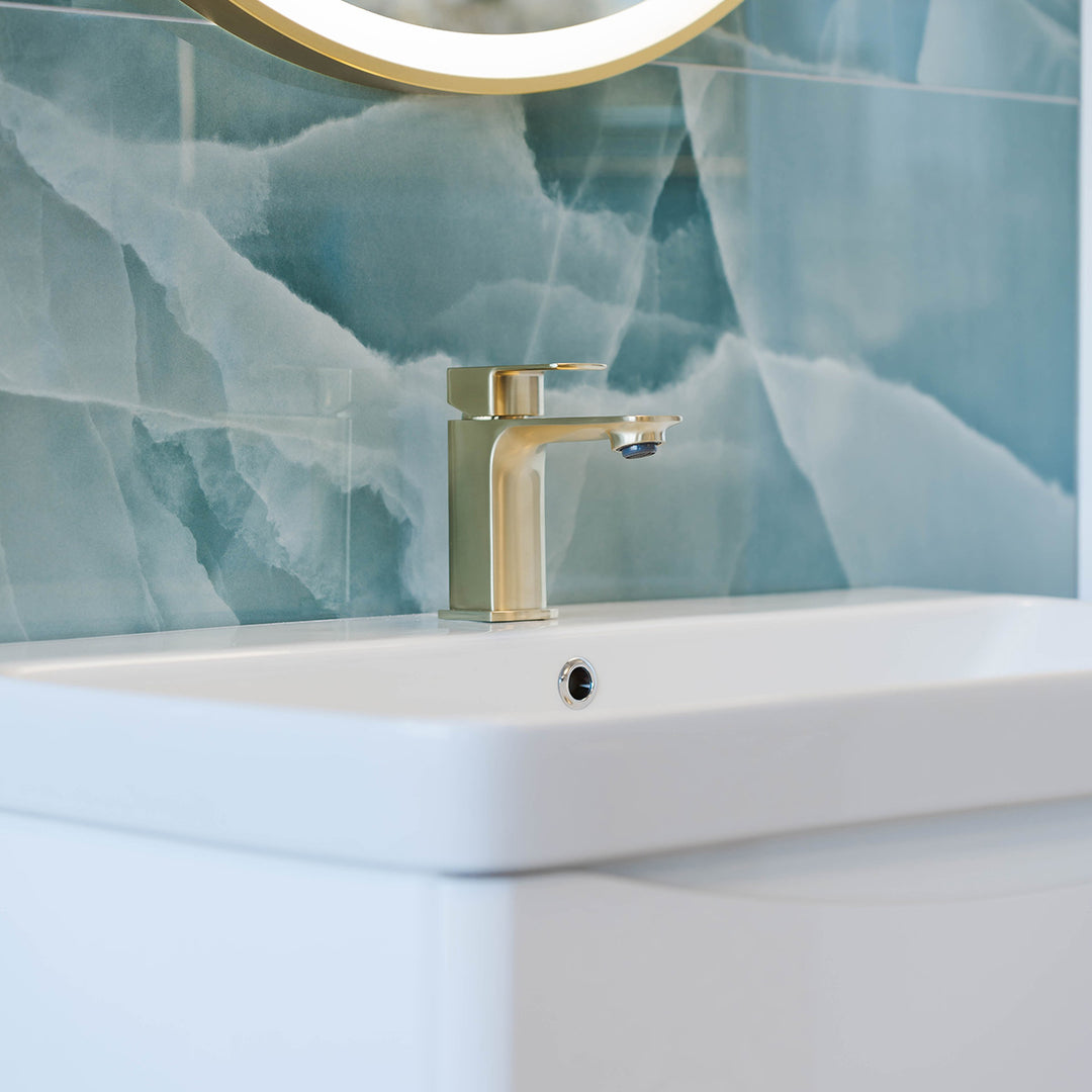 Onyx Turquoise 60 x 120cm Polished Rectified Tile  - 1.44sqm perbox