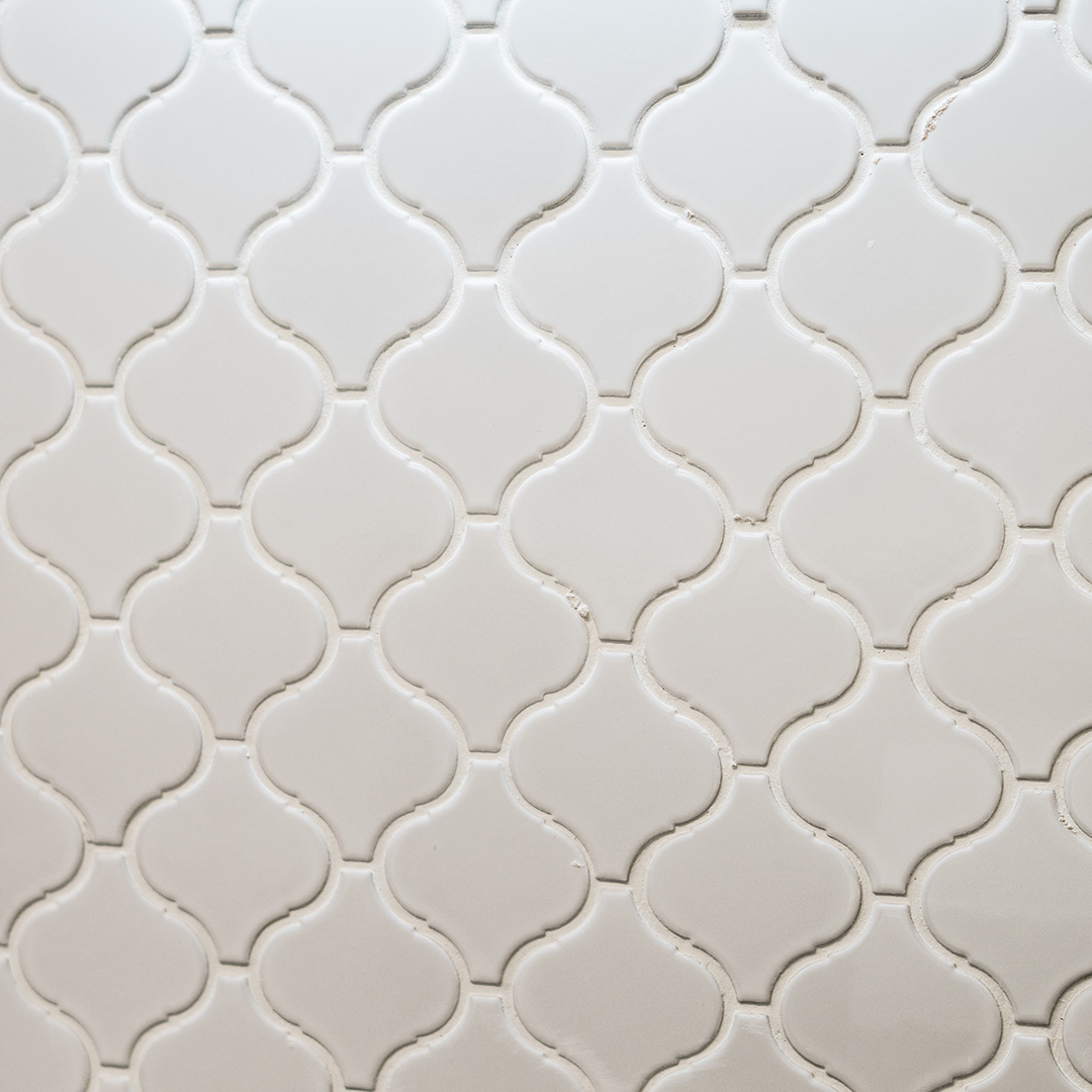 Flame White Gloss 28 x 24.6cm Mosaic Sheet
